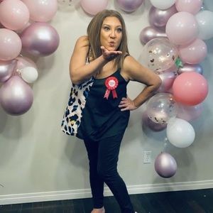 Meet your Posher, Carey